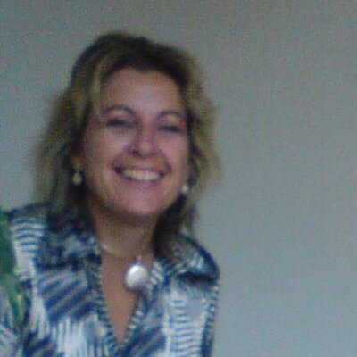 Profile Picture of Claire Dickson (@claireldickson) on Twitter