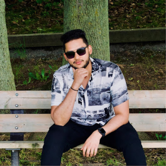 Profile Picture of Dhaivat Bhachech (@dhai7895) on Poshmark