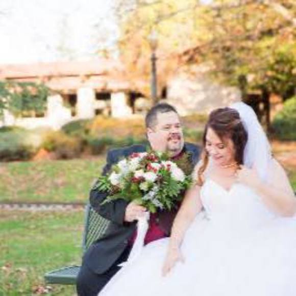 Profile Picture of Marji Popour (@mvp916) on Poshmark