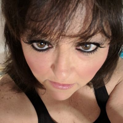 Profile Picture of Sandi Arnold (@sandiarnold52) on Twitter