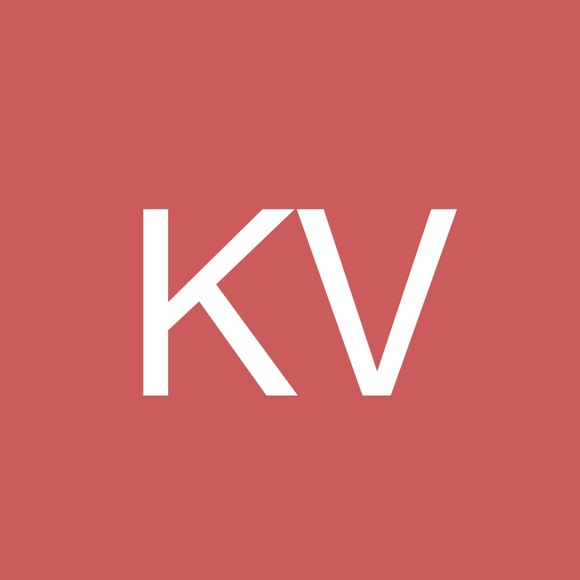 Profile Picture of Kayden Vanderleest (@kaydenvanderlee) on Poshmark