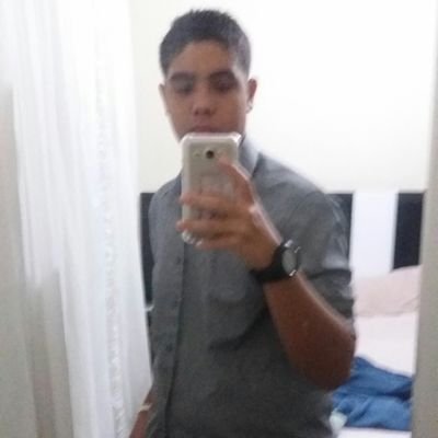 Profile Picture of Um Nerd Descolado (@DanDanPlays02) on Twitter