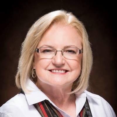 Paula McCown - Twitter Profile Picture of Paula McCown (@agencyOakroyd) on Twitter