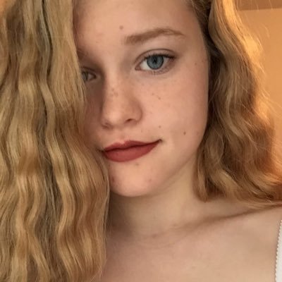 Profile Picture of Jocelyn Holt (@X_Jo_Melby_X) on Twitter