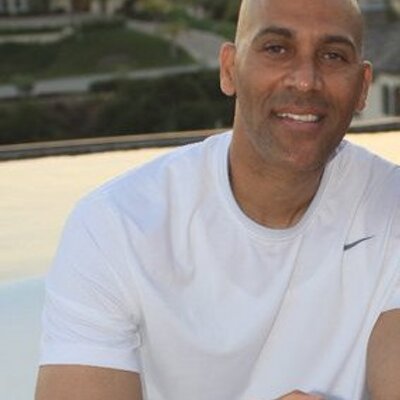 Profile Picture of Anthony McGowan (@overseaa) on Twitter