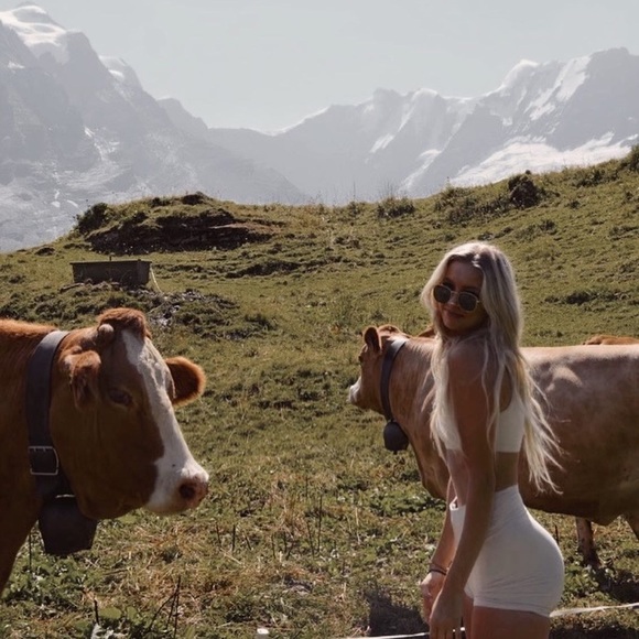 Trinity Jensen - Poshmark Profile Picture of Trinity Jensen (@trinity1jensen) on Poshmark