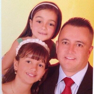 Profile Picture of Rene Robledo (@1860Rrr) on Twitter