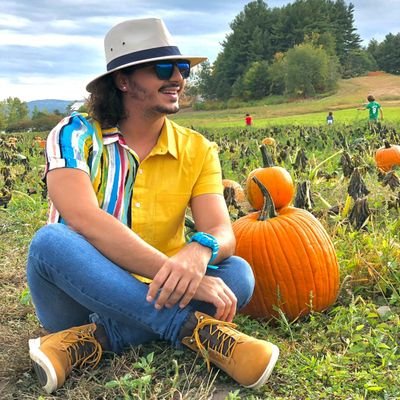 Profile Picture of EᗪᗪY (@EddyJoe_PR) on Twitter