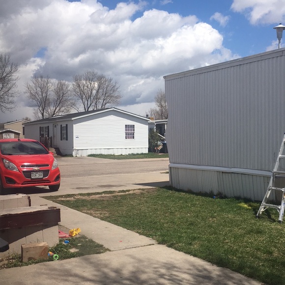 Profile Picture of Luis Tenorio (@luisstt) on Poshmark