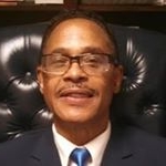 Profile Picture of Cedric Seals (@righttobehappyfounder) on Instagram