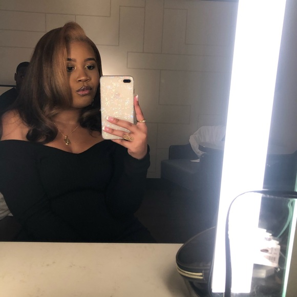 Profile Picture of Madison Brown (@maddi_b_) on Poshmark