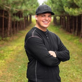 Profile Picture of Collin Vandeweerd (@collin.walker.967) on Facebook