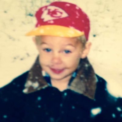 Profile Picture of Tony Darling (@_TonyDarling) on Twitter