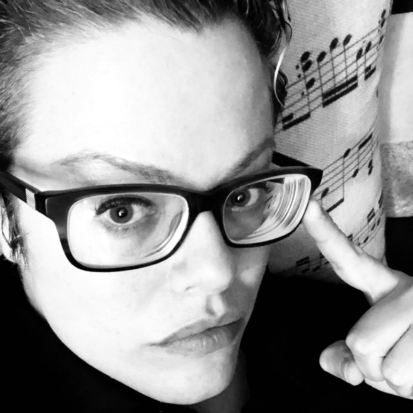 Profile Picture of Rachel Bauchman (@rbauchman79) on Poshmark