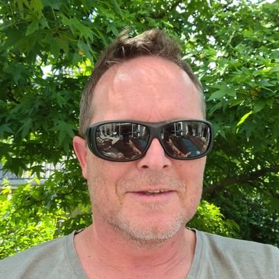 Profile Picture of The Real Roland Schmidt (@TheRealRolandS2) on Twitter