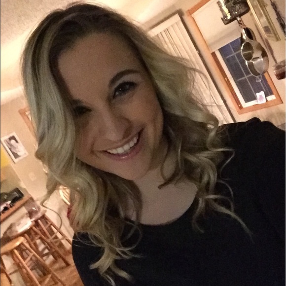 Profile Picture of Jordan Spellman (@jordanspellman) on Poshmark