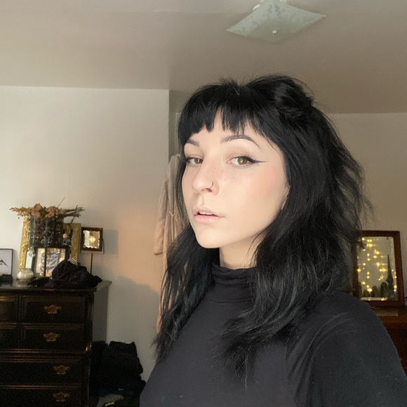 Profile Picture of Megan Caffarella (@megcaf) on Poshmark