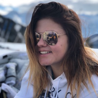 Profile Picture of Michelle Kempf (@crownmivble) on Twitter