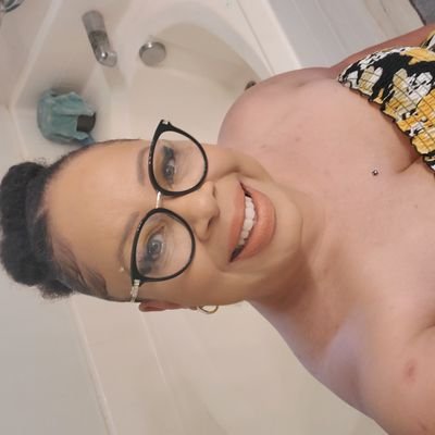 Profile Picture of Chryssi(Hazel)B. (@Hazel3157) on Twitter