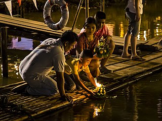 Profile Photo of Loi Krathong - Wikipediaon Wikipedia