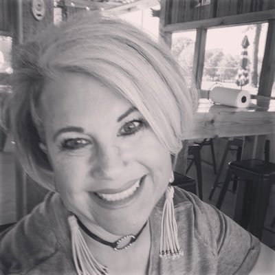Profile Picture of Daye Alexander (@alexander_daye) on Twitter