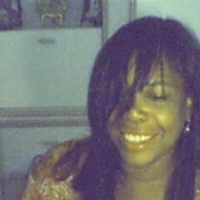Profile Picture of Pat Estep (@vahnaz) on Twitter