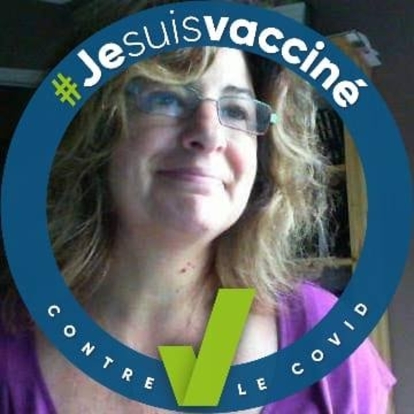 Profile Picture of Ginette Desourdy (@gine121) on Poshmark