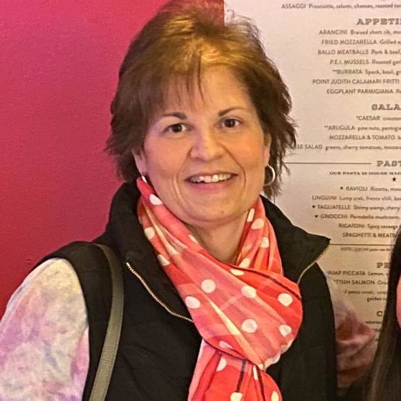 Profile Picture of Sue Jerue (@suejerue) on Poshmark