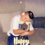 Profile Picture of Vicky Harper (@victoria_harper81) on Instagram