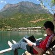 Profile Picture of Eric Tsai (@jftsai) on Youtube