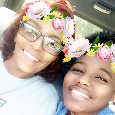 Profile Picture of Kim Hearn (@Kimsfinest2) on Twitter