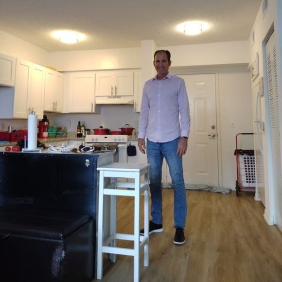 Profile Picture of Robert Lockyer (@jesusisthevine1) on Poshmark
