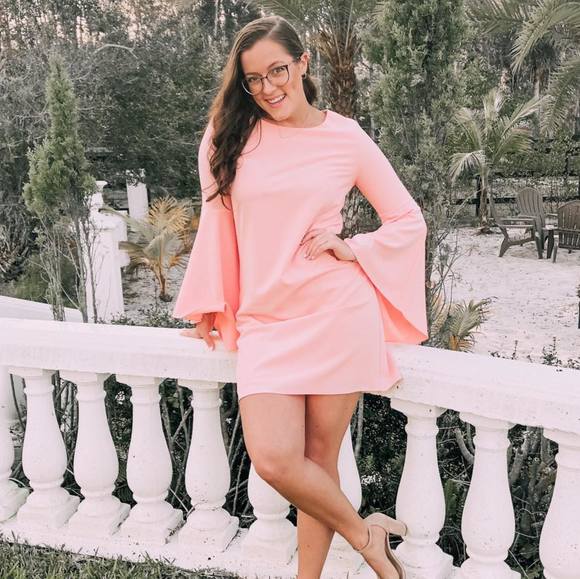 Profile Picture of Dayna Hurson (@daynalover100) on Poshmark