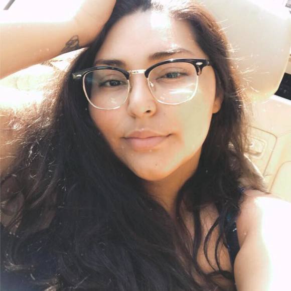 Profile Picture of Mia Ramirez (@mia_pacho) on Poshmark