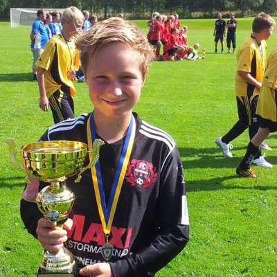 Profile Picture of John Forslund (@ForslundJoh) on Twitter