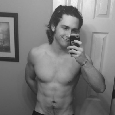 Profile Picture of Justin Mathis (@MathisJustin85) on Twitter