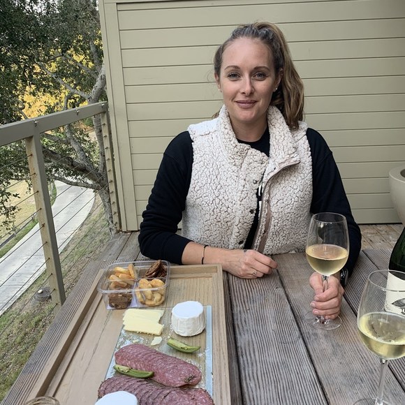 Profile Picture of Alexandra Hamm (@alhamm89) on Poshmark