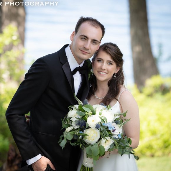 Profile Picture of Rachel Muise (@rachelmuise) on Poshmark