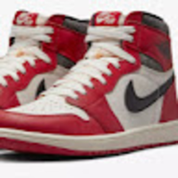 Profile Picture of Dontrell Johnson (@dontrelljohn575) on Poshmark