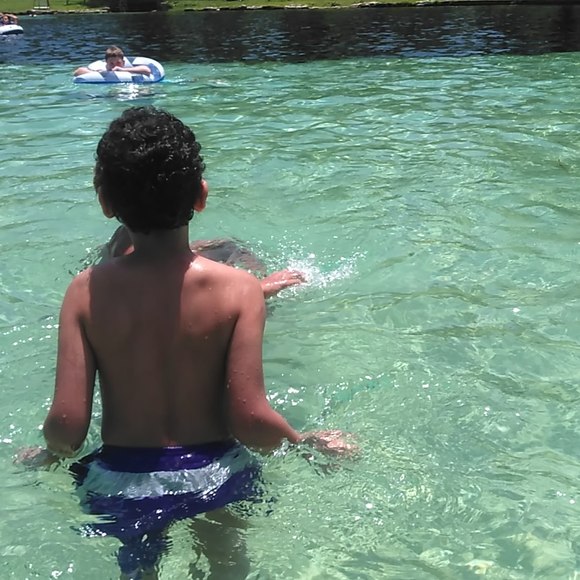 Bunny Bun-bun - Poshmark Profile Picture of Bunny Bun-bun (@bunny_102) on Poshmark