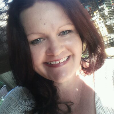 Profile Picture of Lisa Osborne (@lisaosborne74) on Twitter