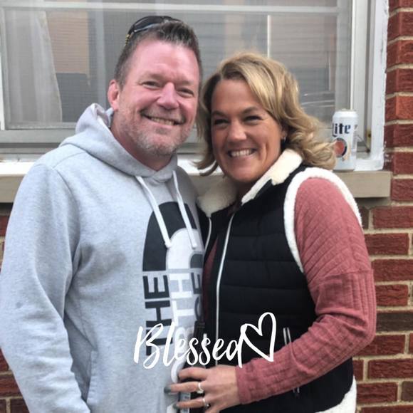 Profile Picture of Nikki Purdum (@npurdum) on Poshmark