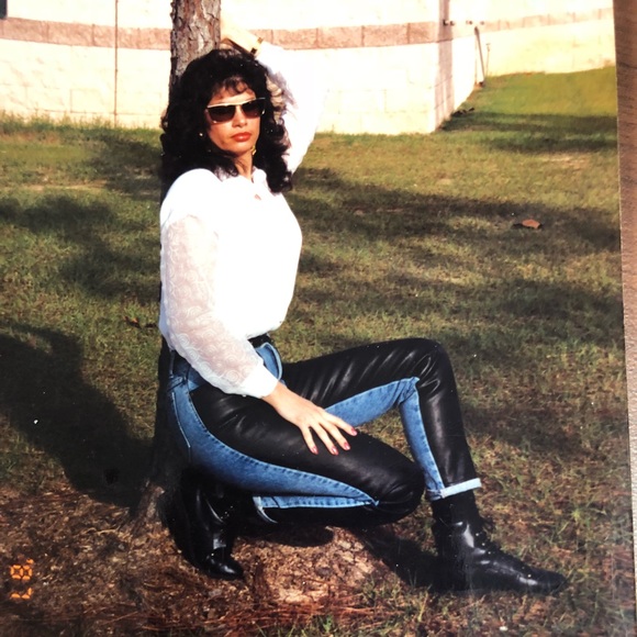 Profile Picture of Mirtha Valdivia (@mirtha1103) on Poshmark