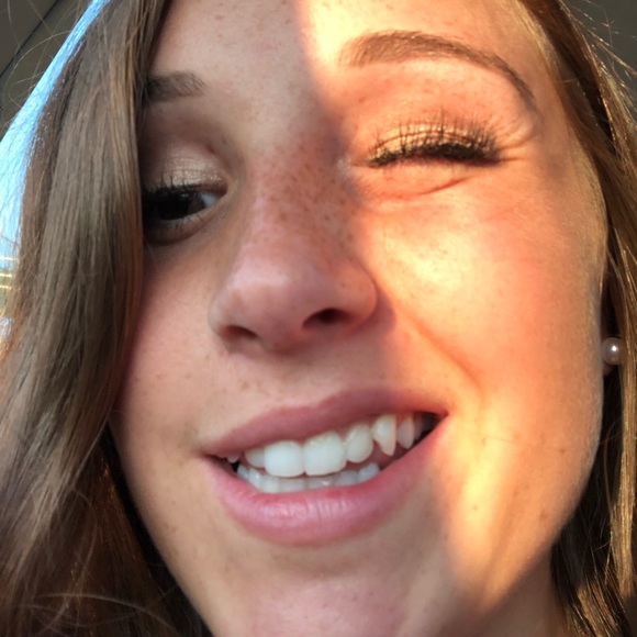 Profile Picture of Jeff Mowry (@jeffmowry) on Poshmark