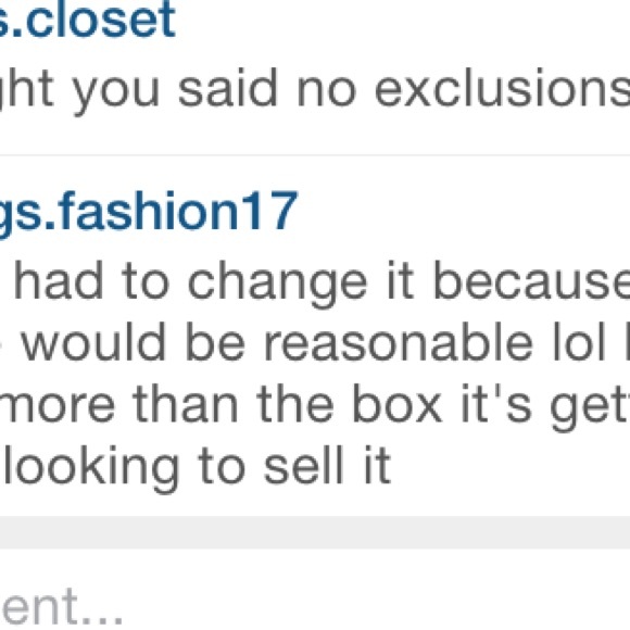 Profile Picture of Lily John (@lily199729) on Poshmark