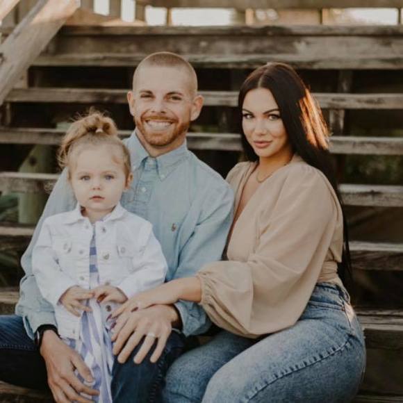 Profile Picture of Erik Hansen (@erikhansen734) on Poshmark