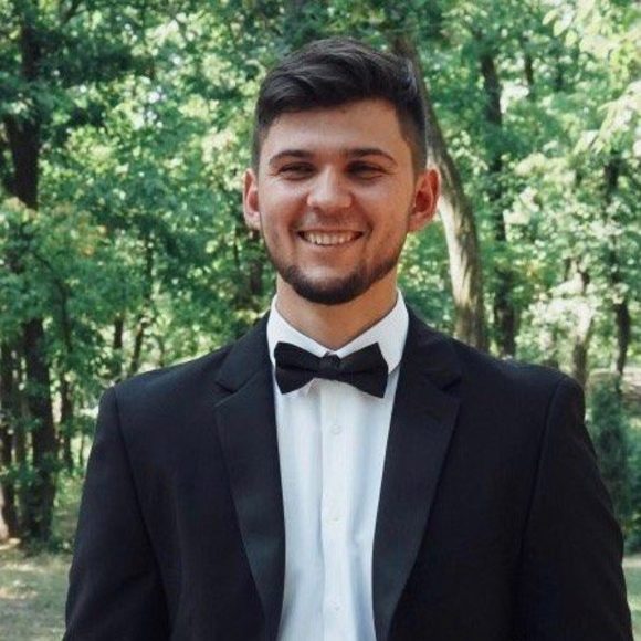 Profile Picture of Kirill Liashenko (@klawa56) on Poshmark