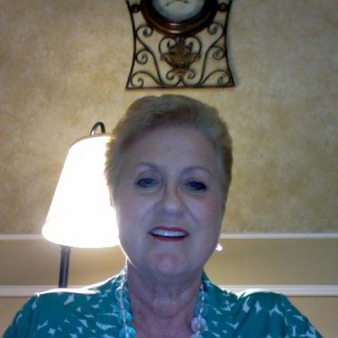 Profile Picture of BERNADETTE GRAY (@@BBQgray) on Twitter