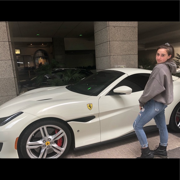 Profile Picture of Trudy Hiber (@trudyhiber) on Poshmark