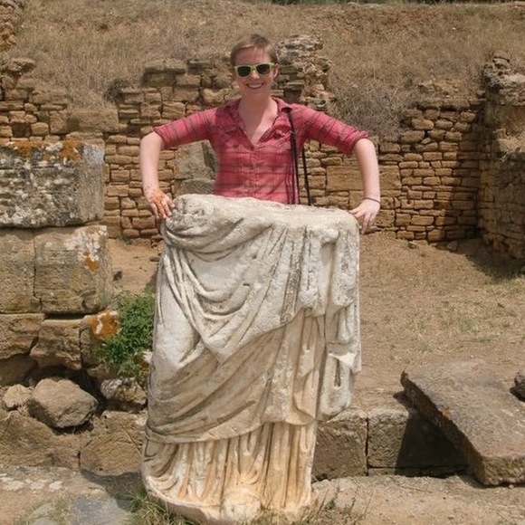 Profile Picture of Grace Fowler (@gef4m) on Poshmark